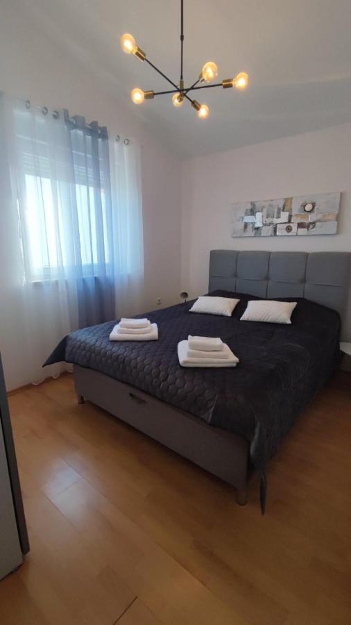 Apartman Lino Medulin Buitenkant foto